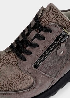 Sneakers en cuir et textile, adaptés aux pieds sujets à l’hallux valgus thumbnail 3