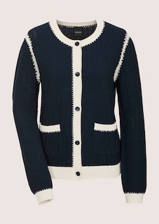 Strickjacke mit Zopfmuster und feinen Details thumbnail 7