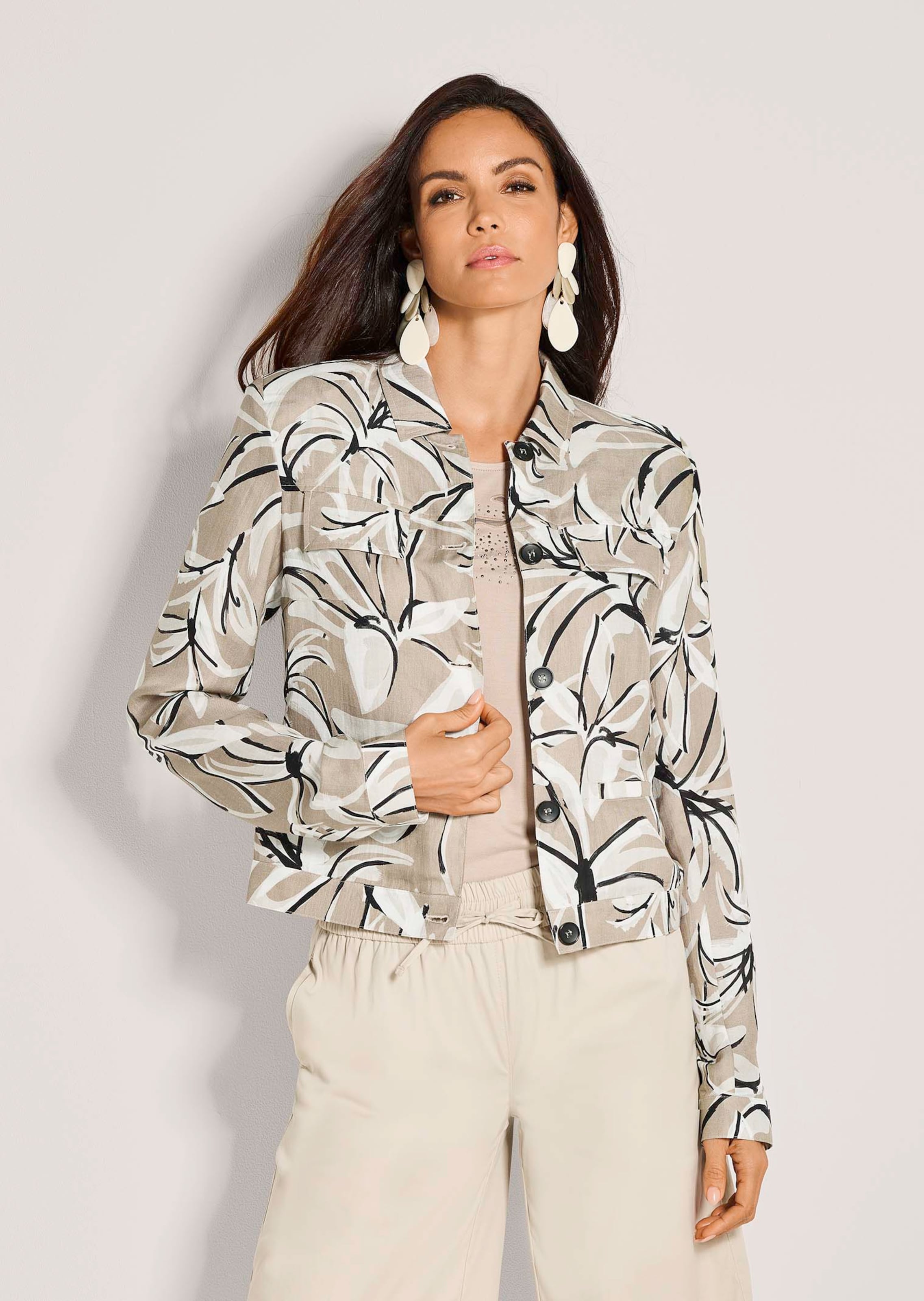 Leichter Blazer mit Leinen