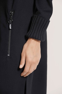 Lässiges Kleid mit Rippstrick thumbnail 6