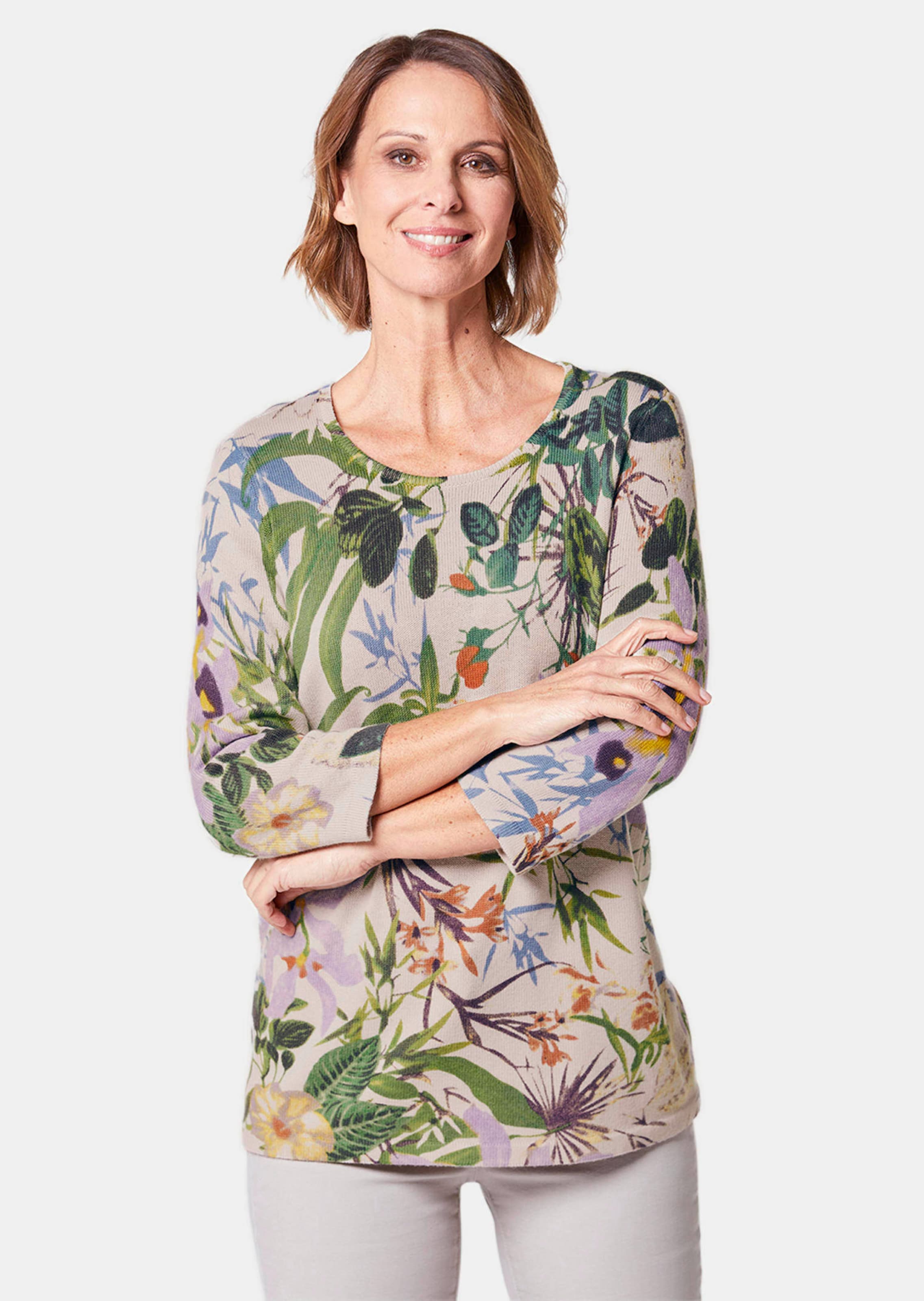 Decente pullover met bloemenmotief