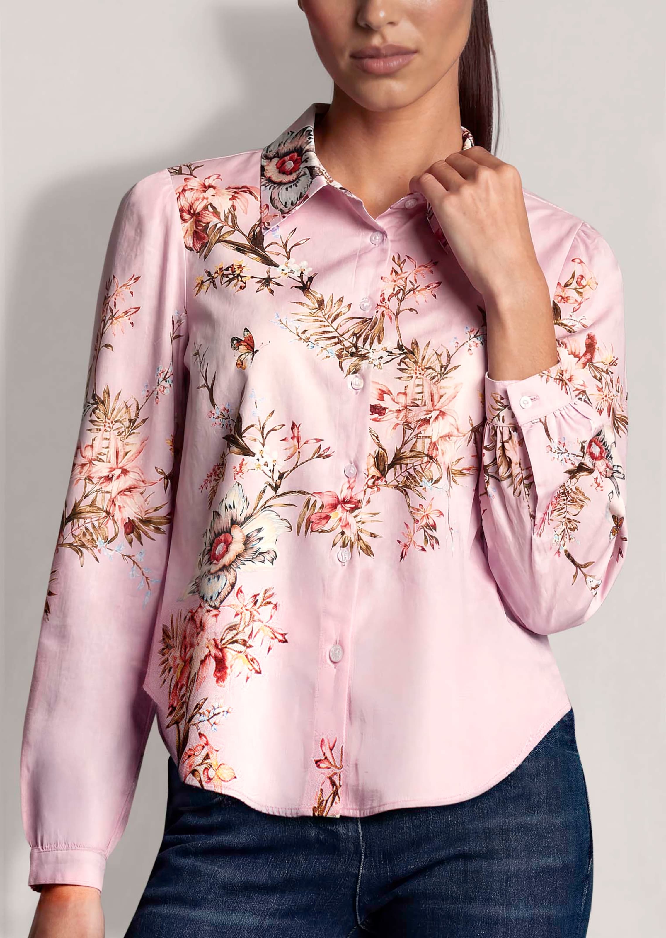 Cotton shirt featuring a floral print thumbnail 6