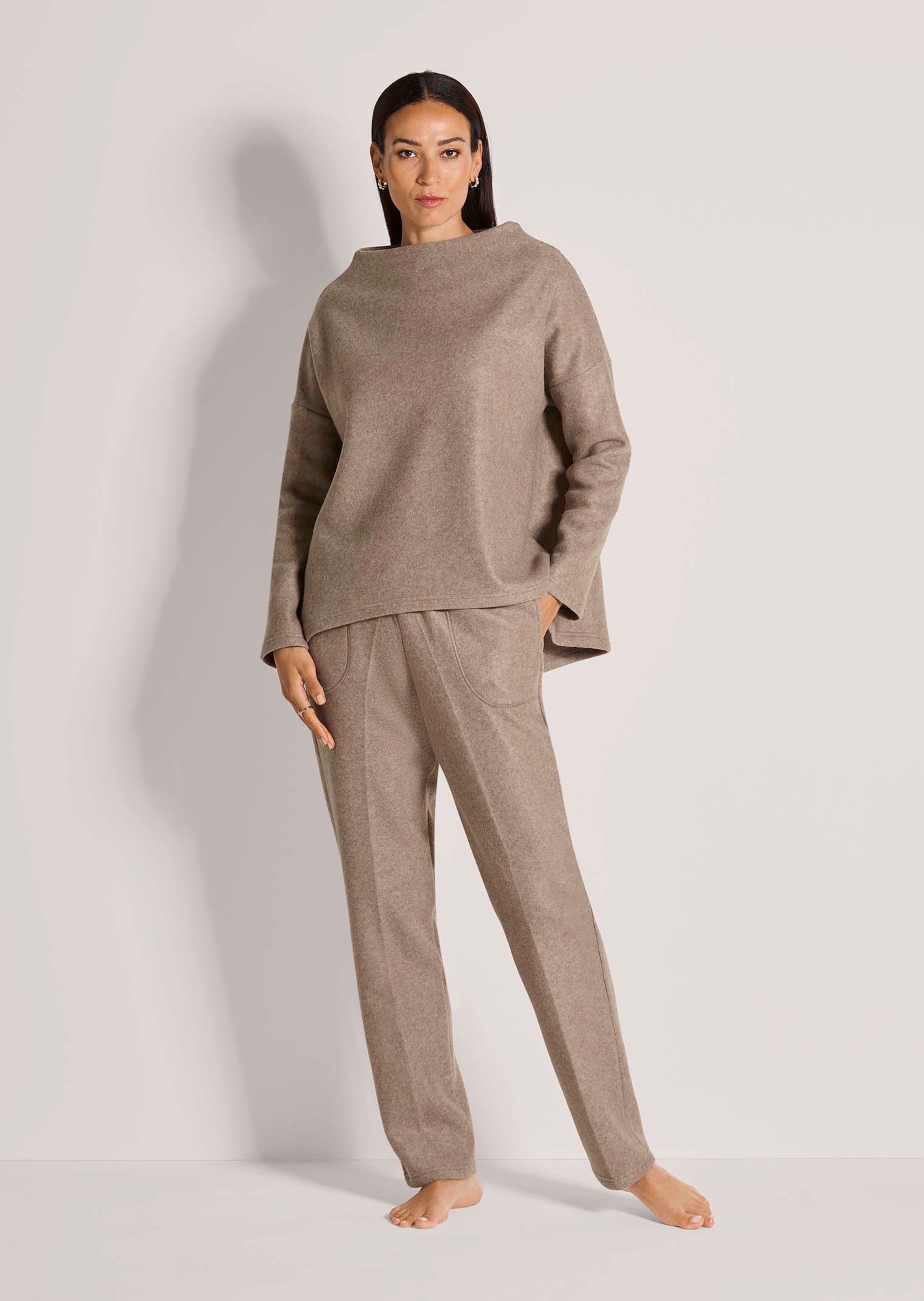 Hausanzug aus Fleece