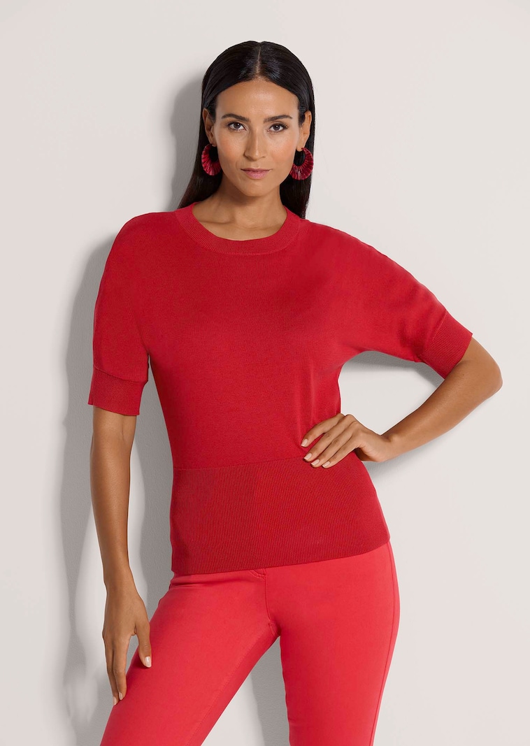 Leichter Feinstrickpullover aus Baumwolle