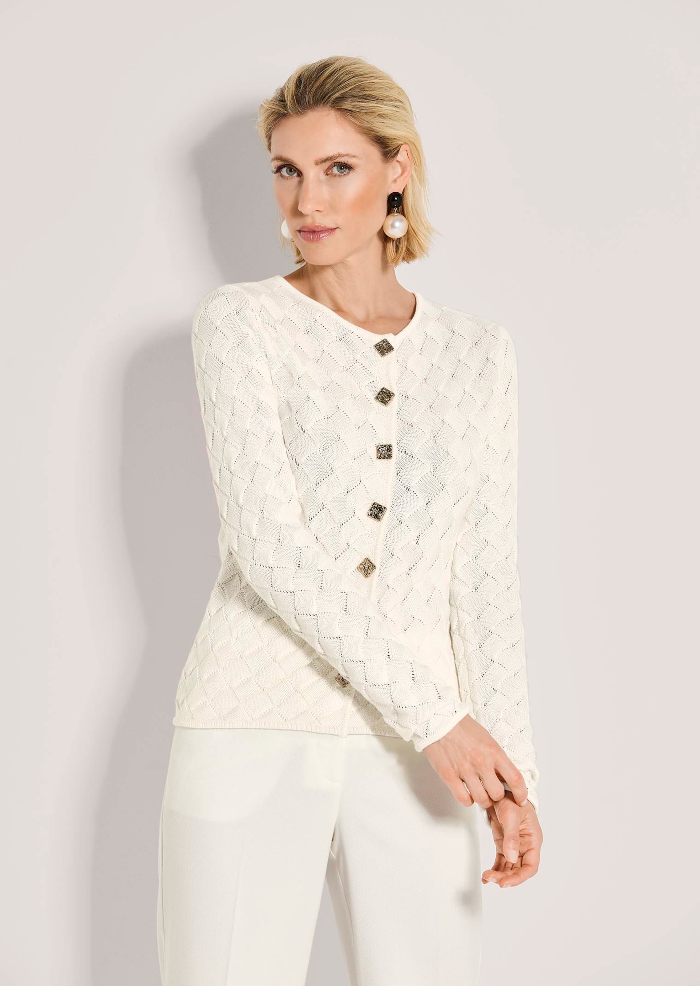 Cotton knit blazer with textured pattern