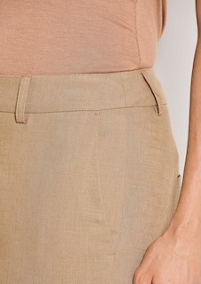 Luftige Bootcut-Hose mit Bügelfalten thumbnail 6