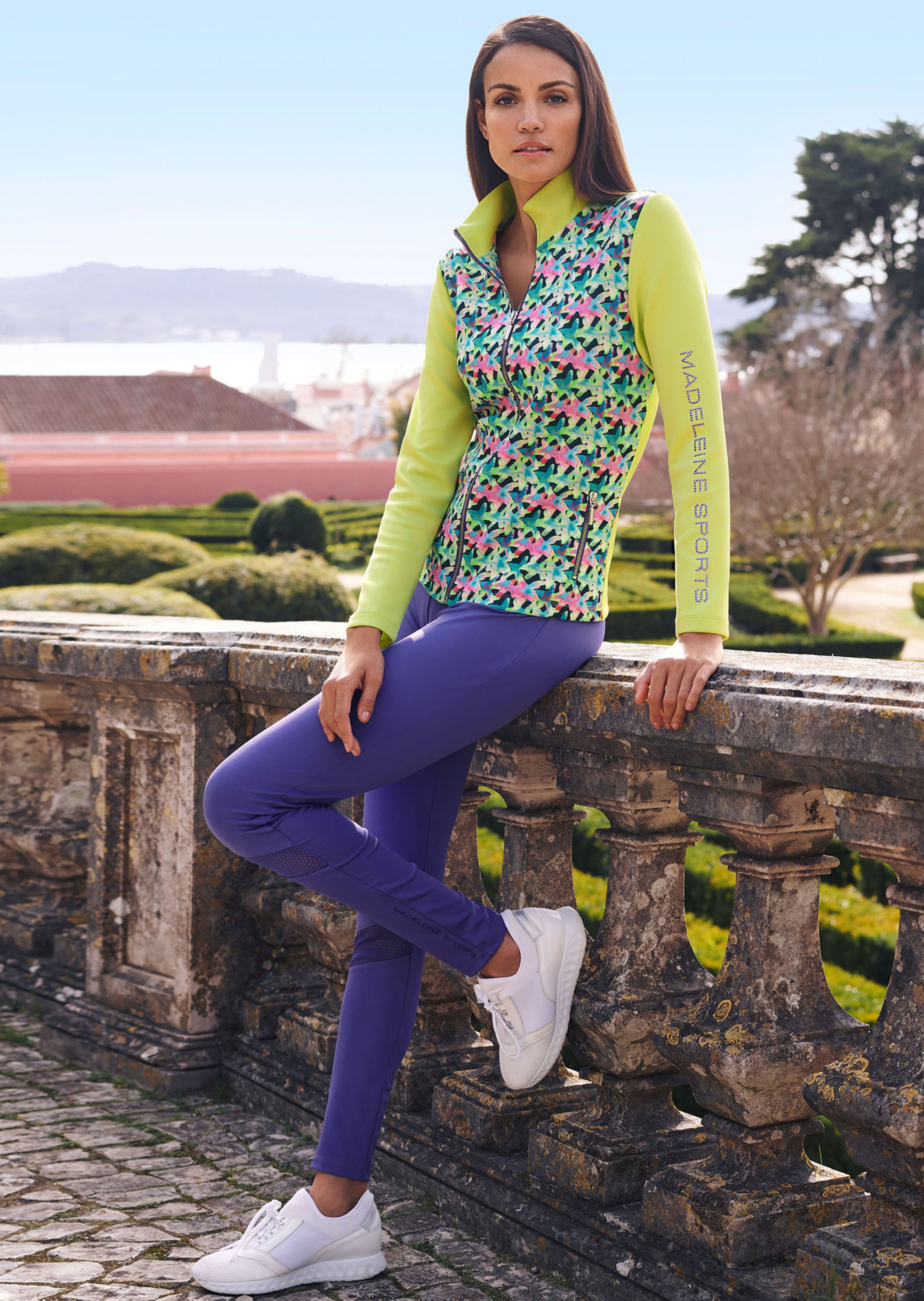 Jacke mit stylischem Unikat-Print