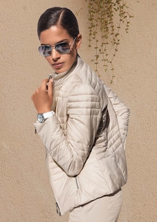 Leichte Steppjacke mit Stehkragen thumbnail 1