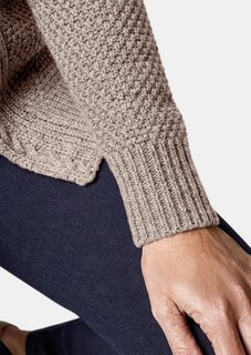 Zeitlose Strickjacke in Grobstrick thumbnail 5