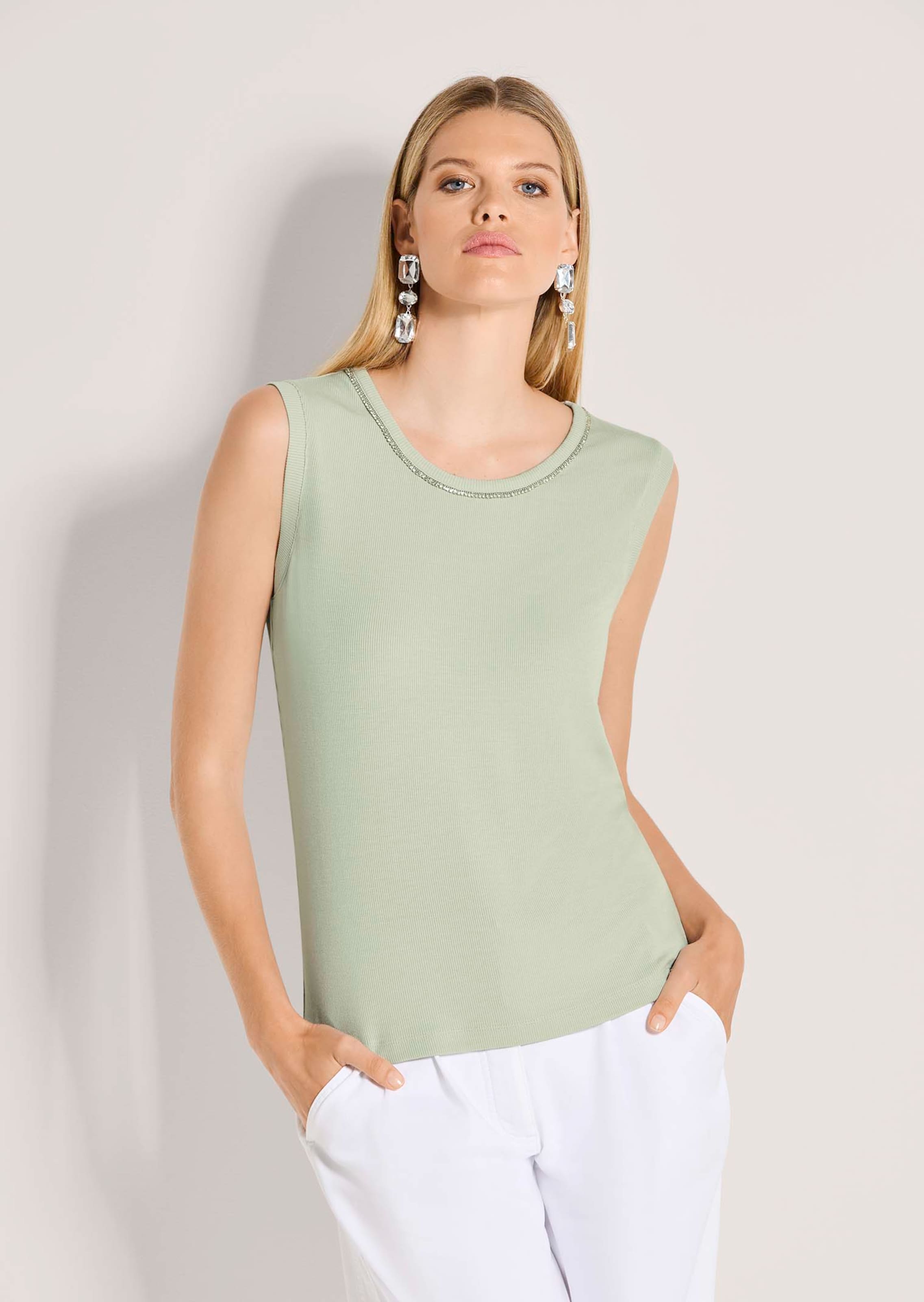 Basic-Top mit Strass