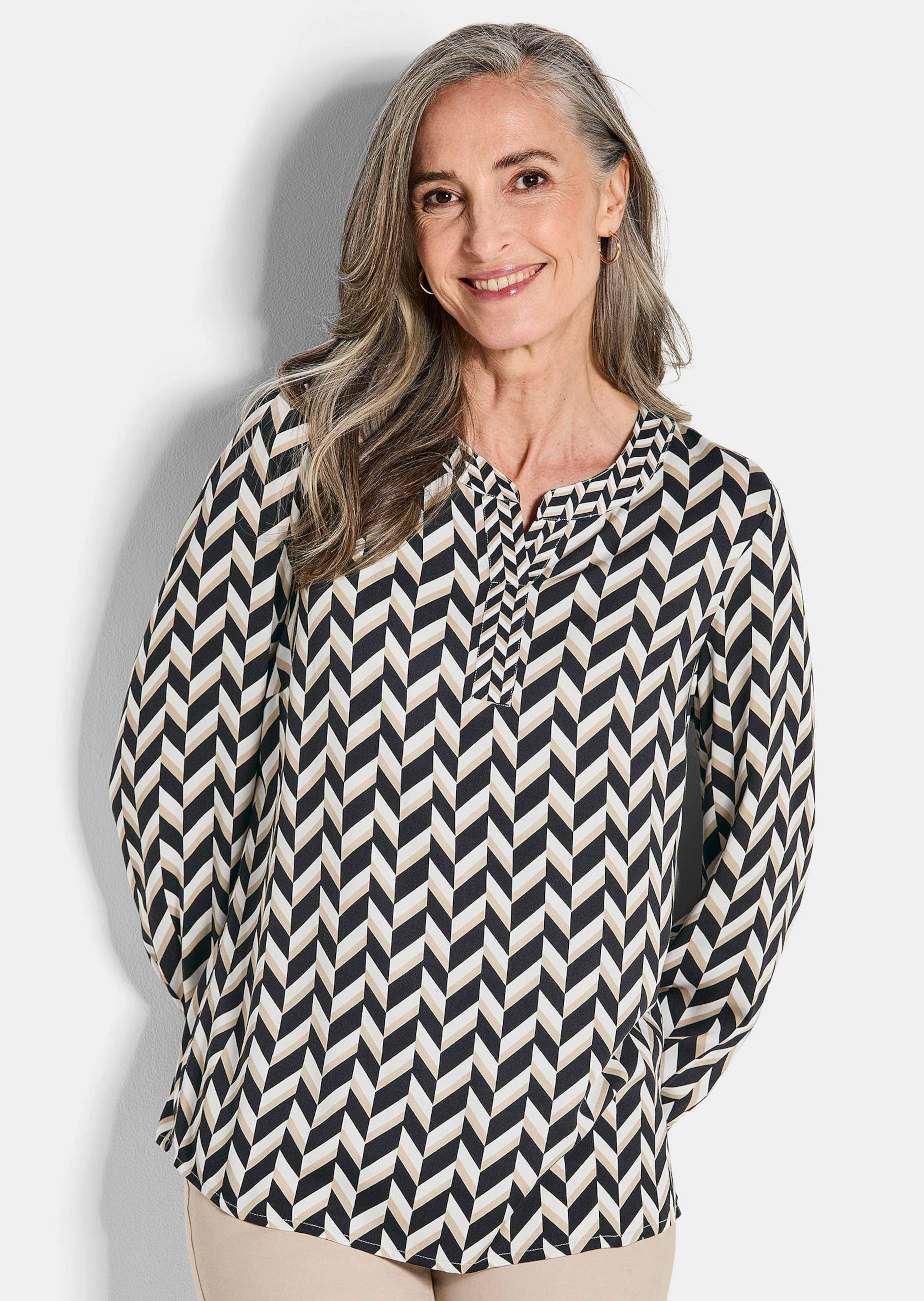 Gedessineerde blouse van viscose-satijn