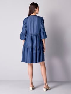 Robe thumbnail 2
