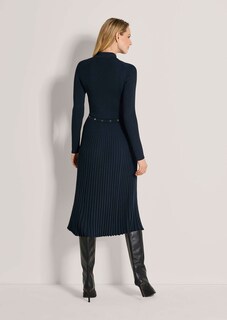 Strickkleid mit Plissee und Taillenband thumbnail 4