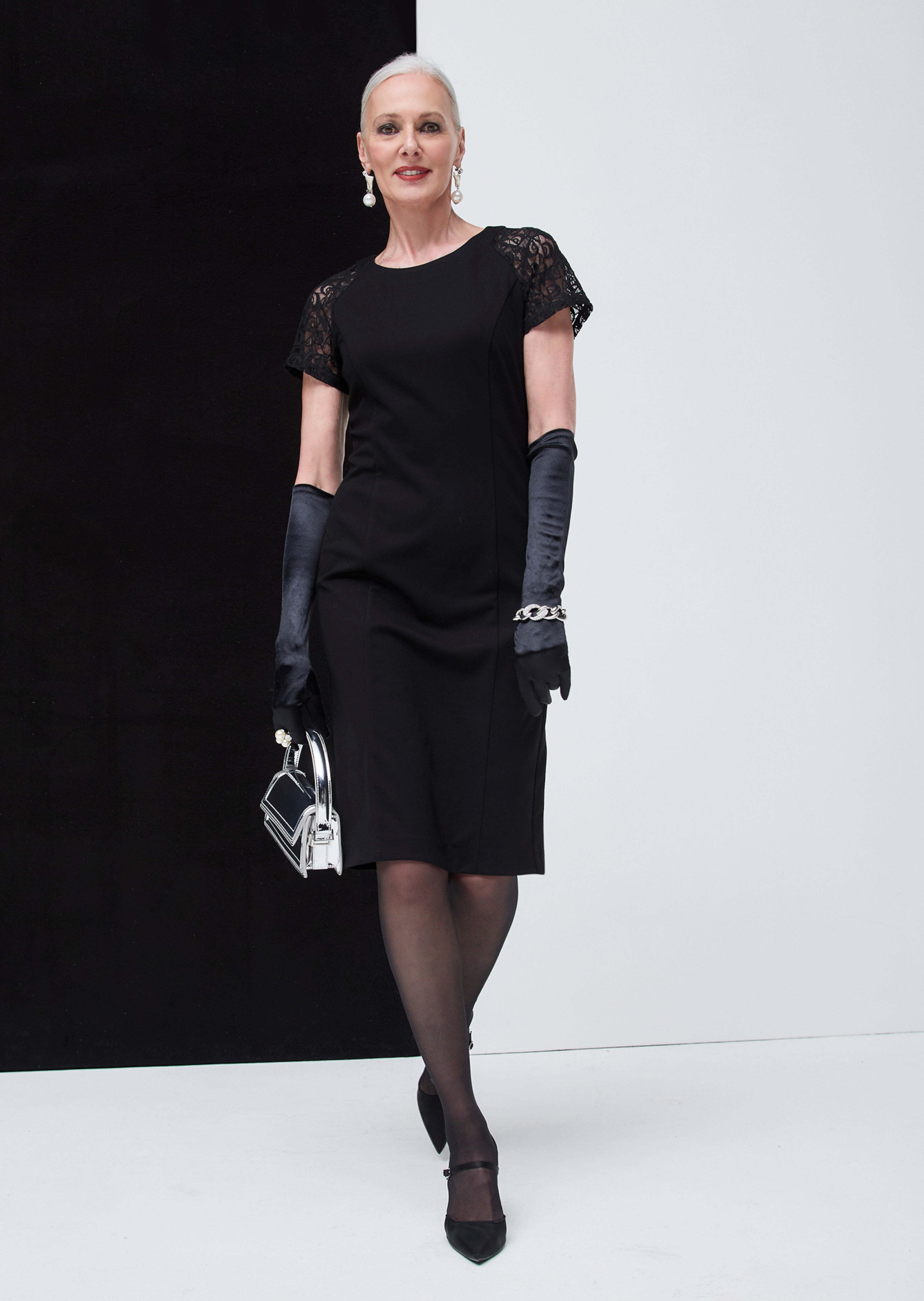 Jersey-Kleid mit Spitze
