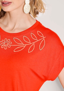 T-shirt avec motif en sequins thumbnail 6