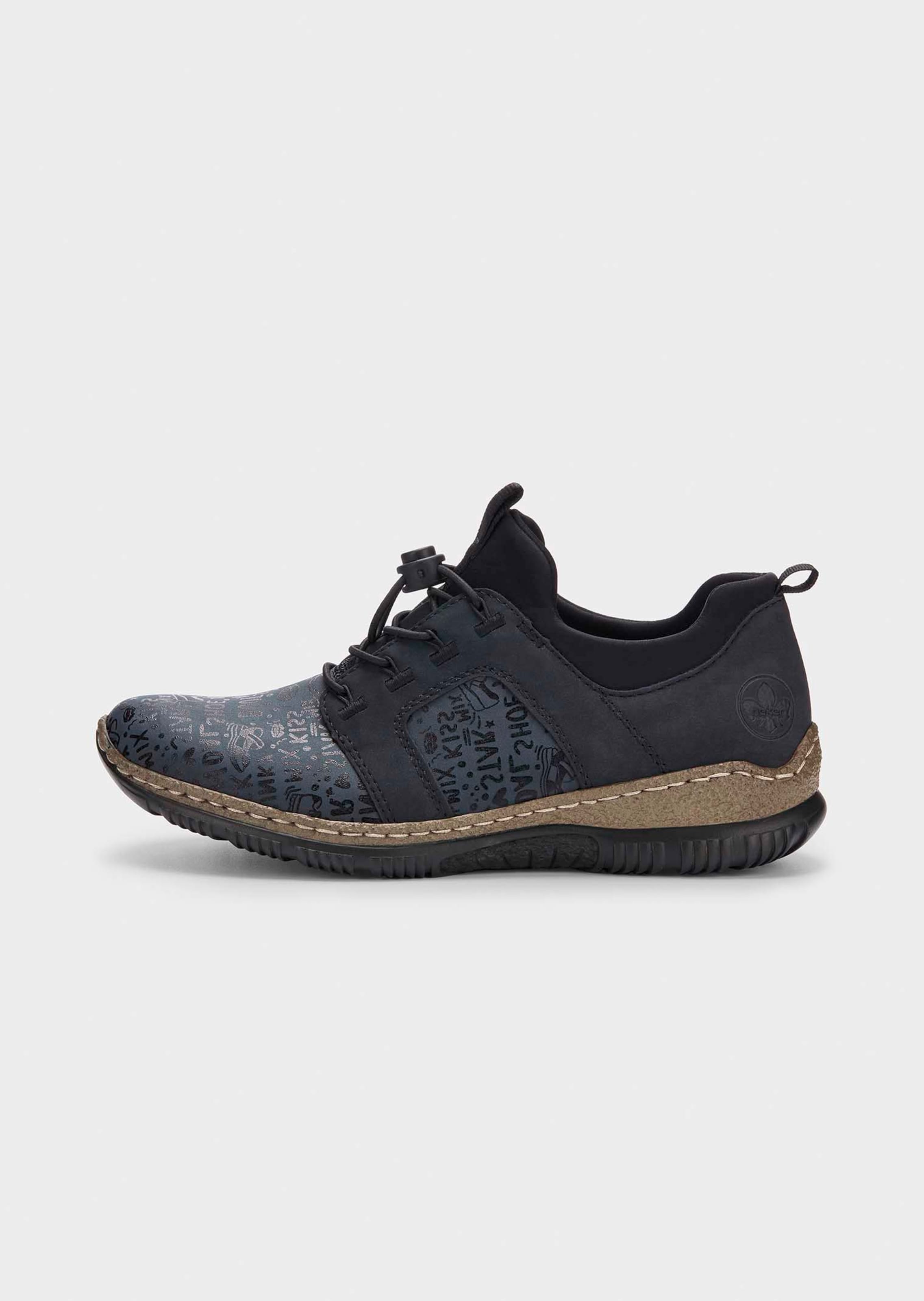 Halbschuhe mit Schnellschnürung