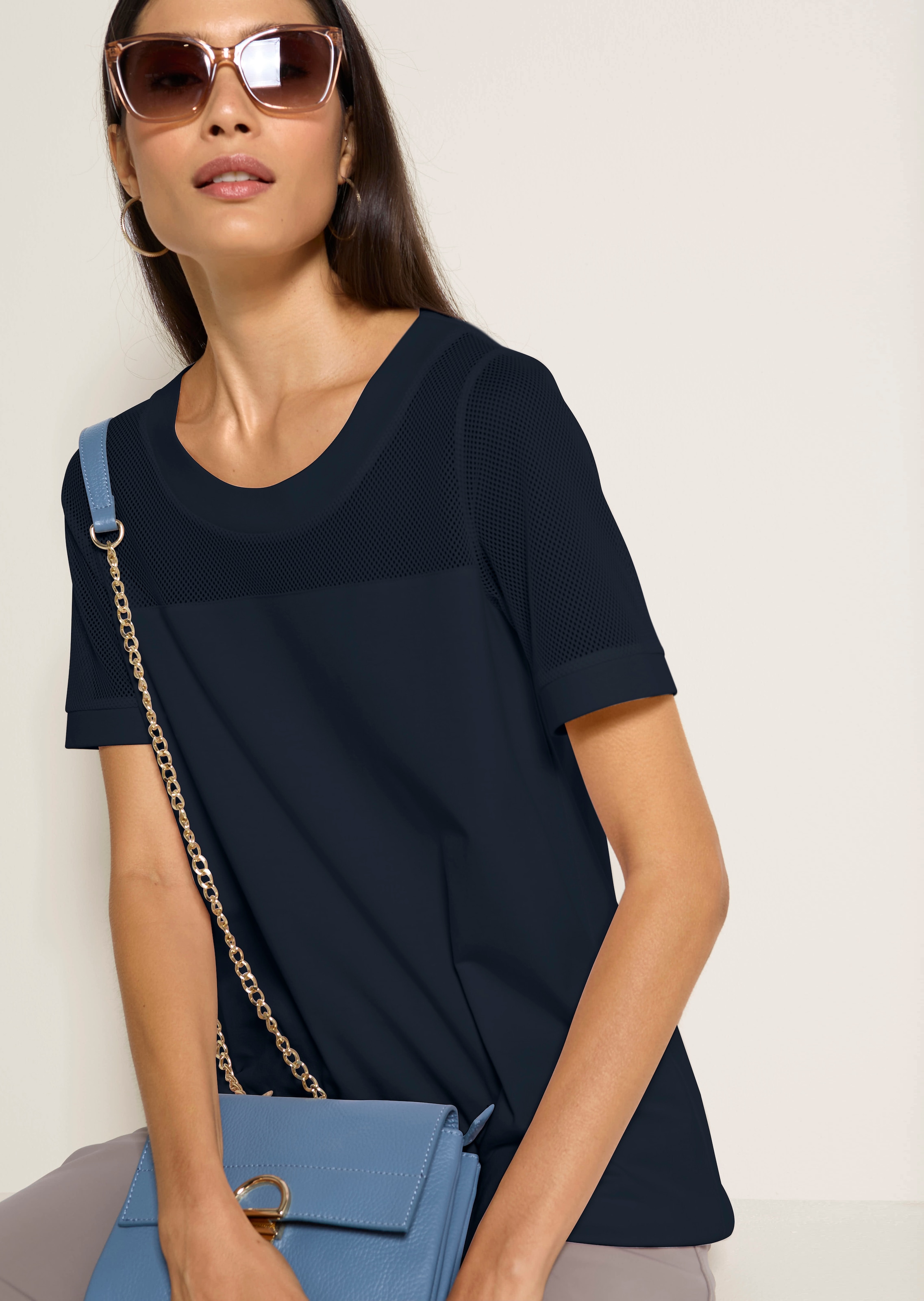 Shirt mit Netz-Einsätzen
