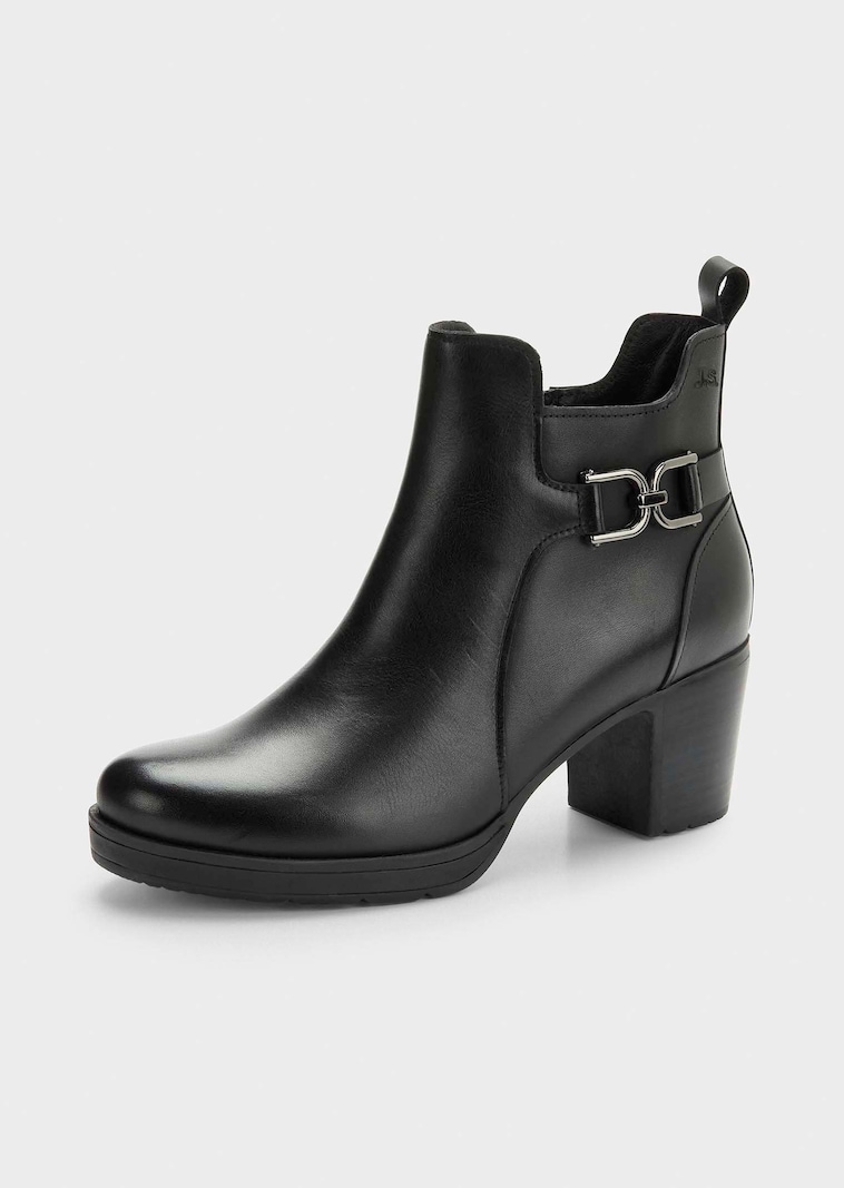 Elegante laarsjes met hak