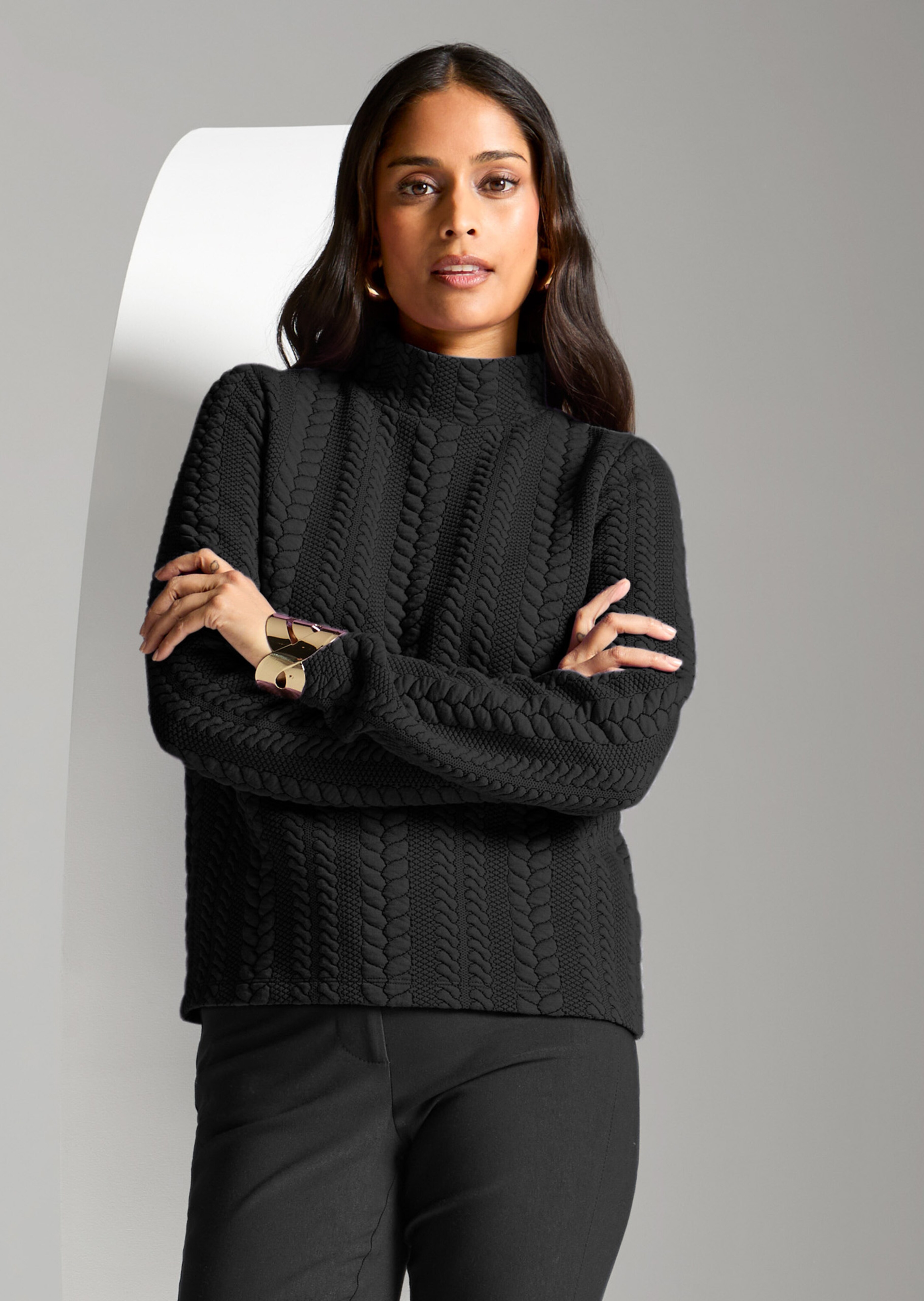 Sweatshirt met kabelpatroon