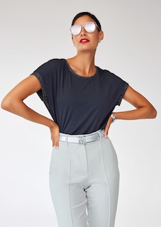 T-shirt thumbnail 1