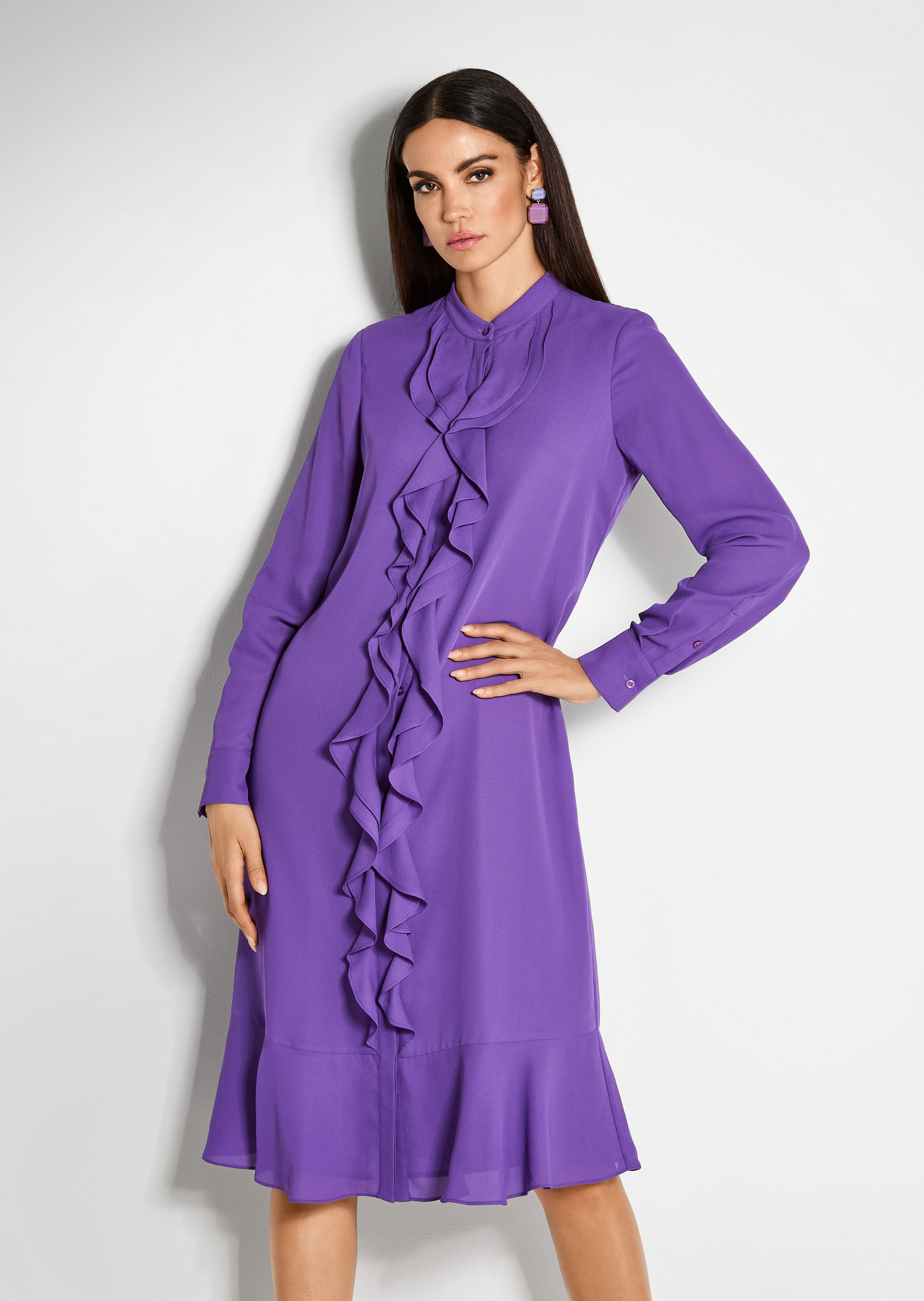 Kleid mit Volants