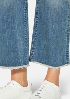 Jeans thumbnail 6