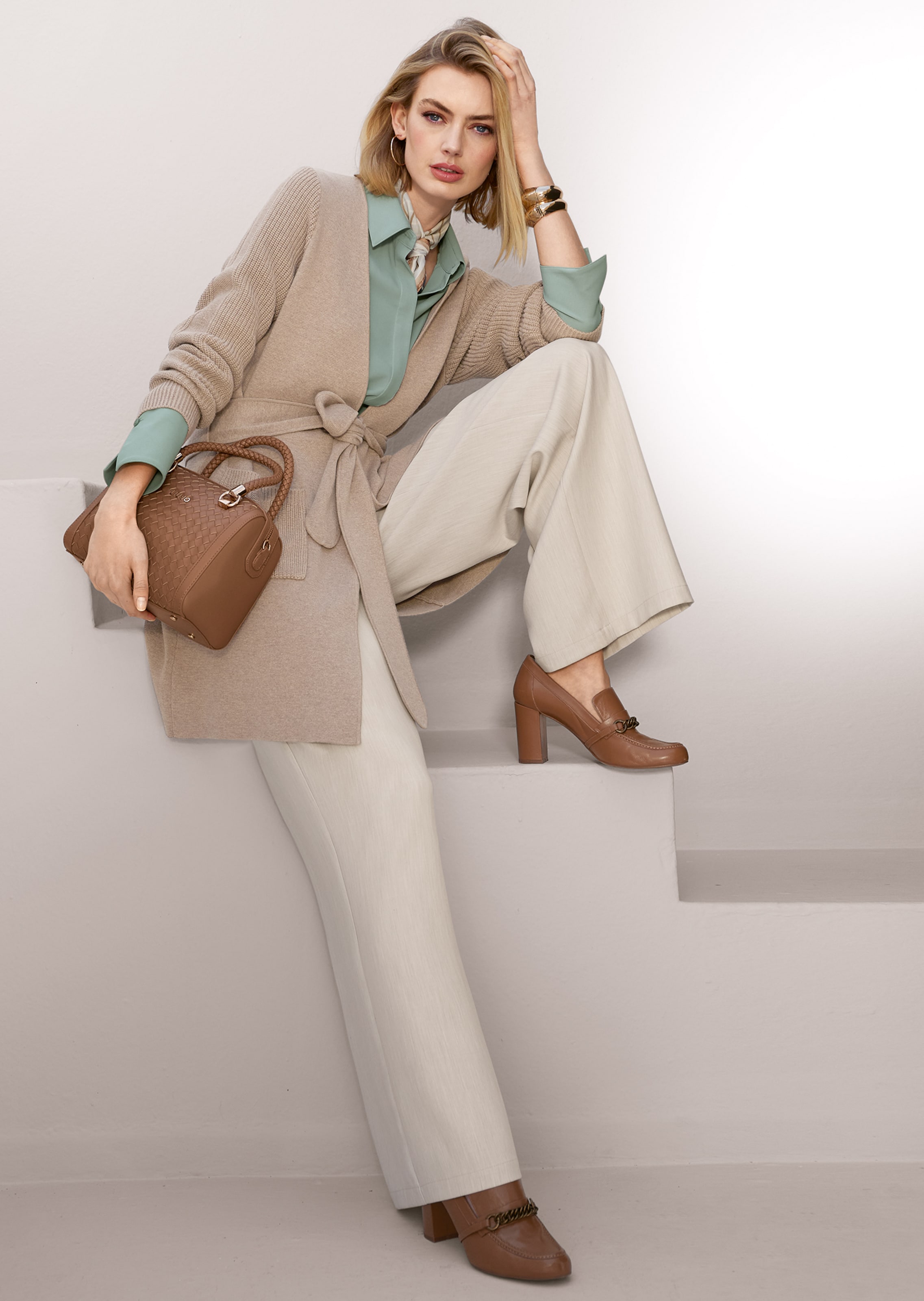 Long cardigan with lustre