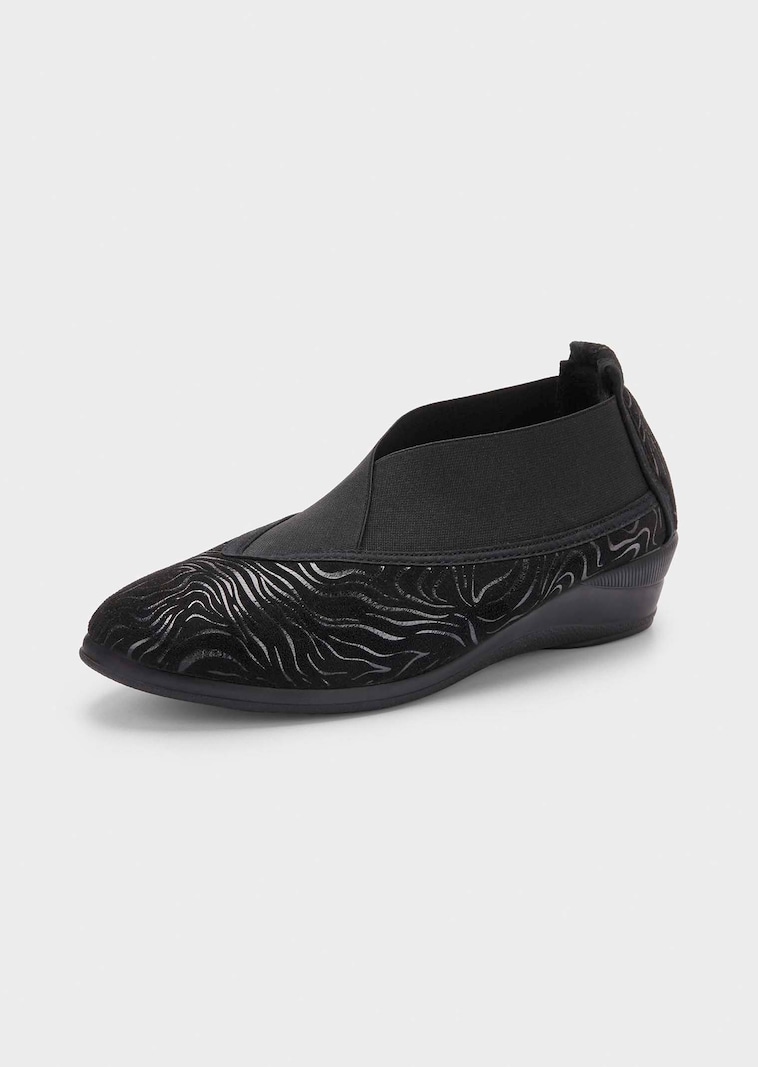 Pantoffels met elastiek en zool met grip