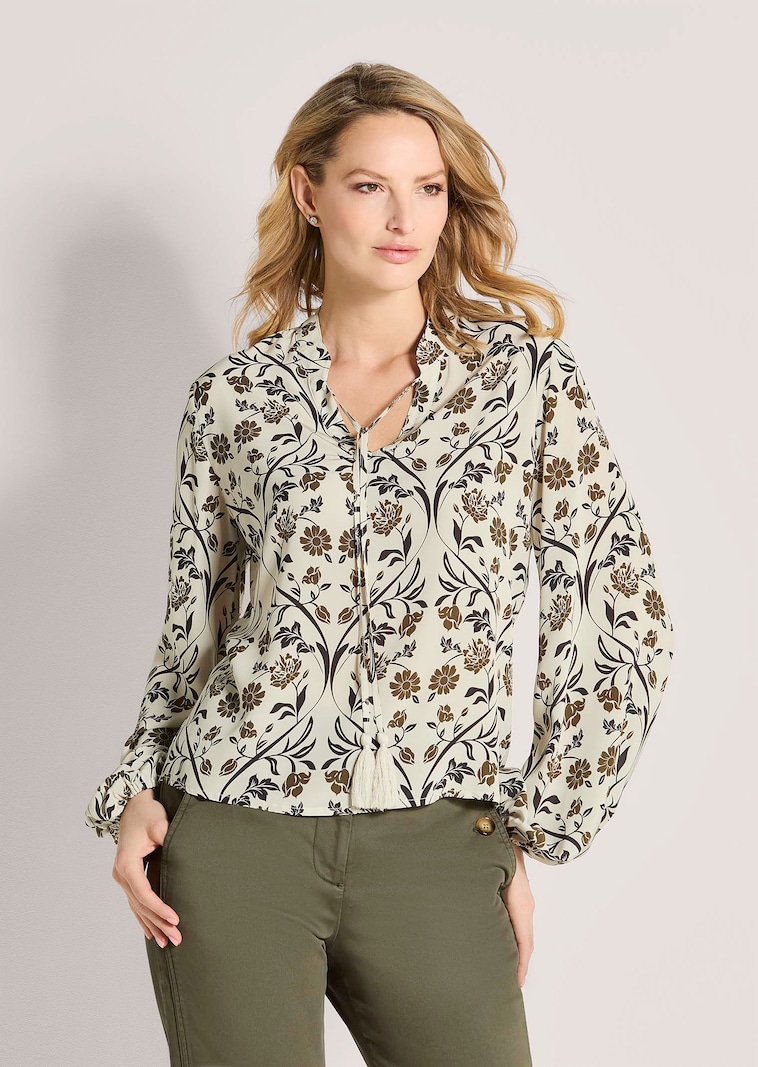 Romantische blouse in een boho-look
