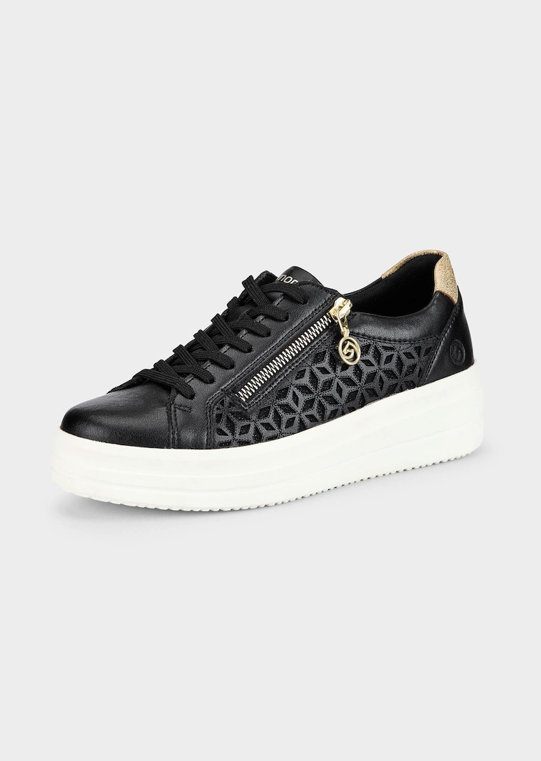 Sneaker mit Ornamentmuster