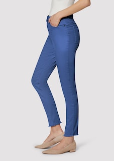 Jeans mit feinem Fransensaum thumbnail 5