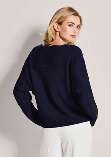 Kaschmir-Pullover mit U-Boot-Ausschnitt thumbnail 4