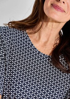 Trikoopaita minimalistisella kuosilla thumbnail 3