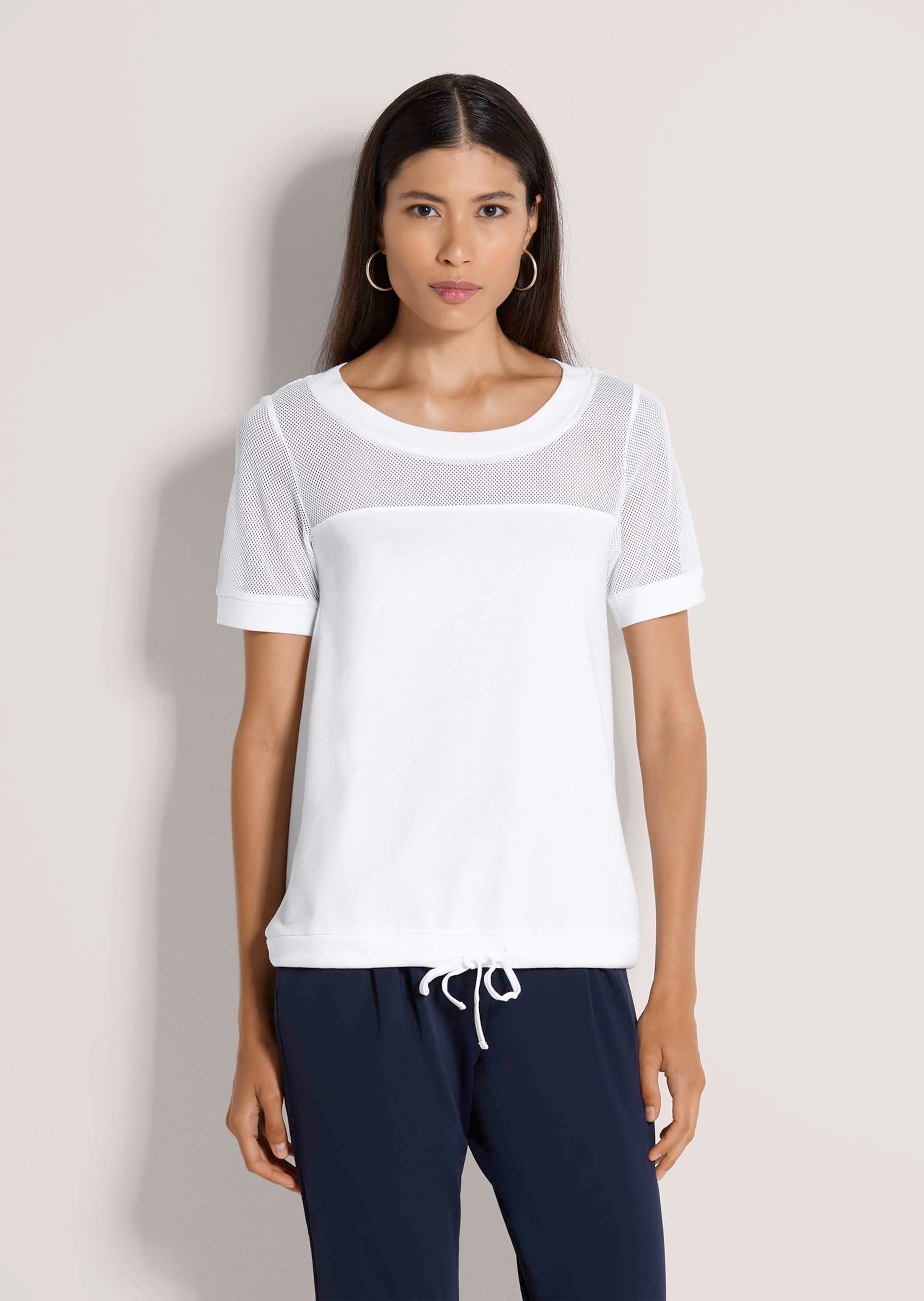 T-shirt avec empiècements en résille