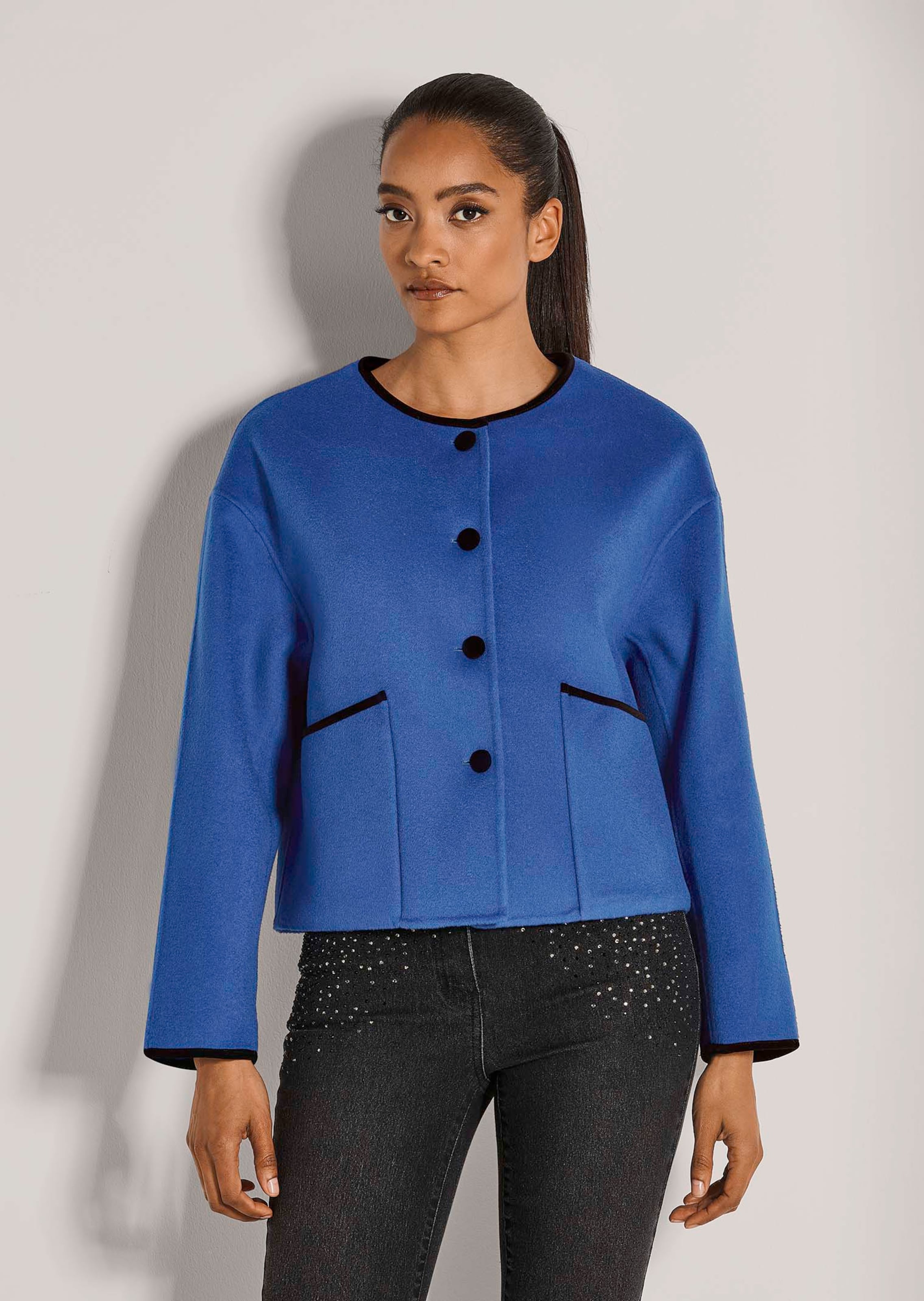 Jacke mit modischen Akzenten