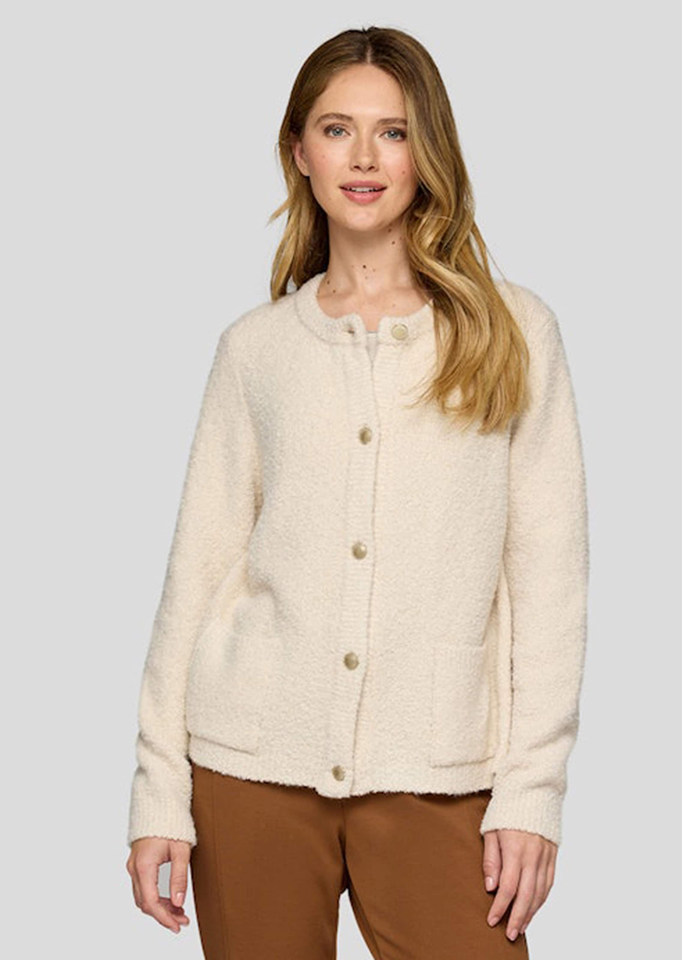 Tricot jasje in bouclélook