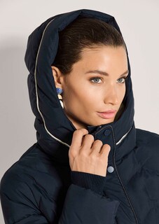 Elegant quilted jacket with decorative detailing thumbnail 6