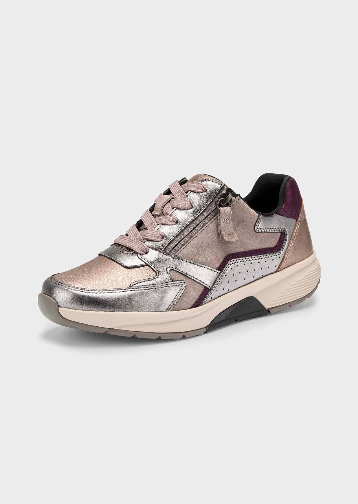 Sneaker mit Mesh-Futter