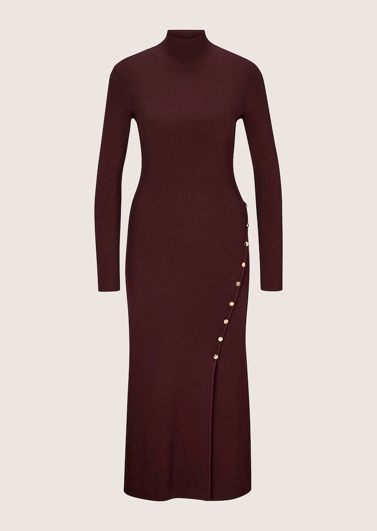 Figurbetontes Strickkleid mit Zierknöpfen und Schlitz