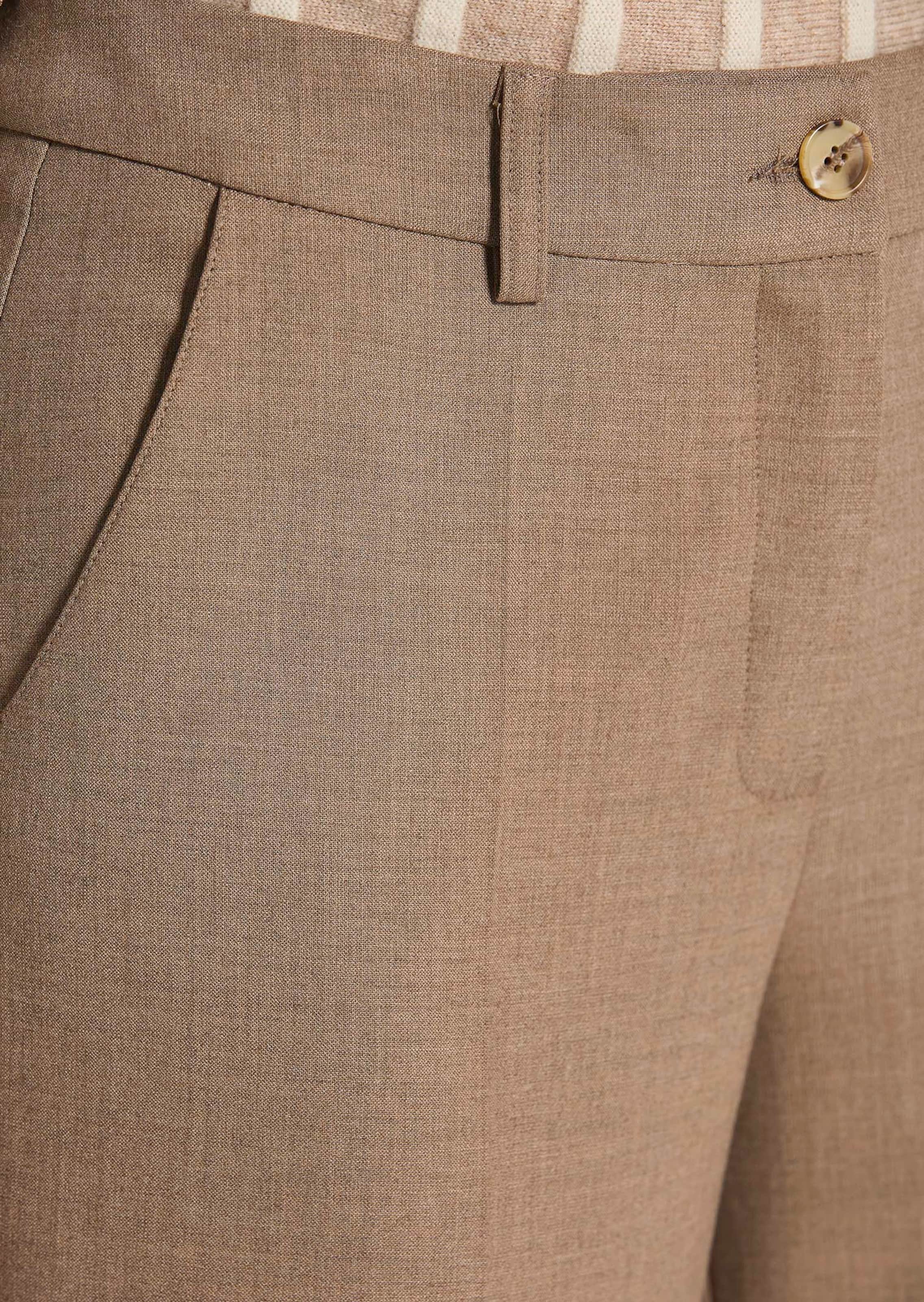 Wide-leg trousers thumbnail 6