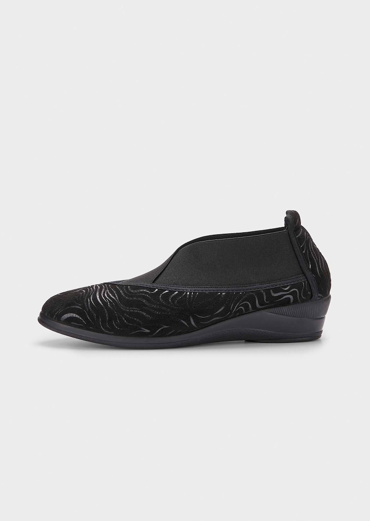 Pantoffels met elastiek en zool met grip