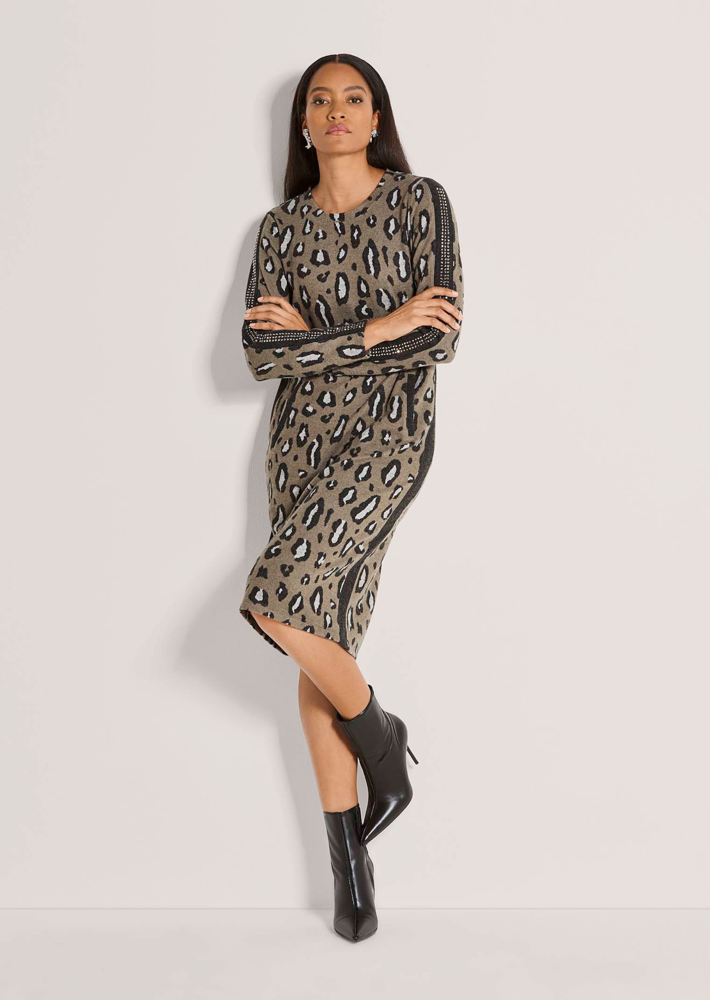 Jacquard-Kleid mit Leopardenmuster und Strass
