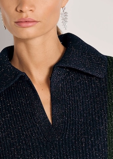 Schimmernder Pullover mit Polo-Kragen thumbnail 6
