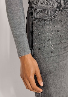 Jean large à coupe droite avec détails en strass thumbnail 6