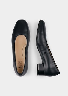 Pumps in klassischem Look thumbnail 2