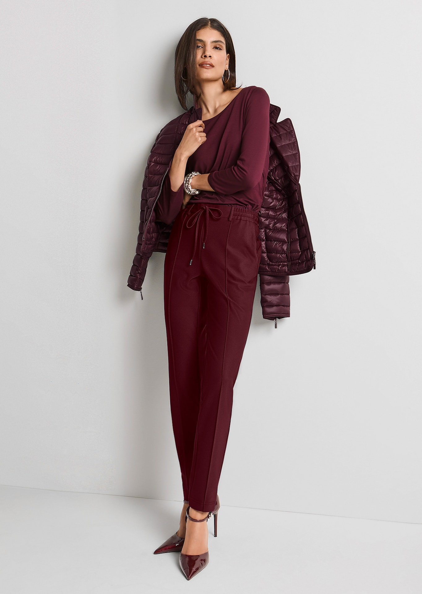 Pantalon stretch à taille coulissée