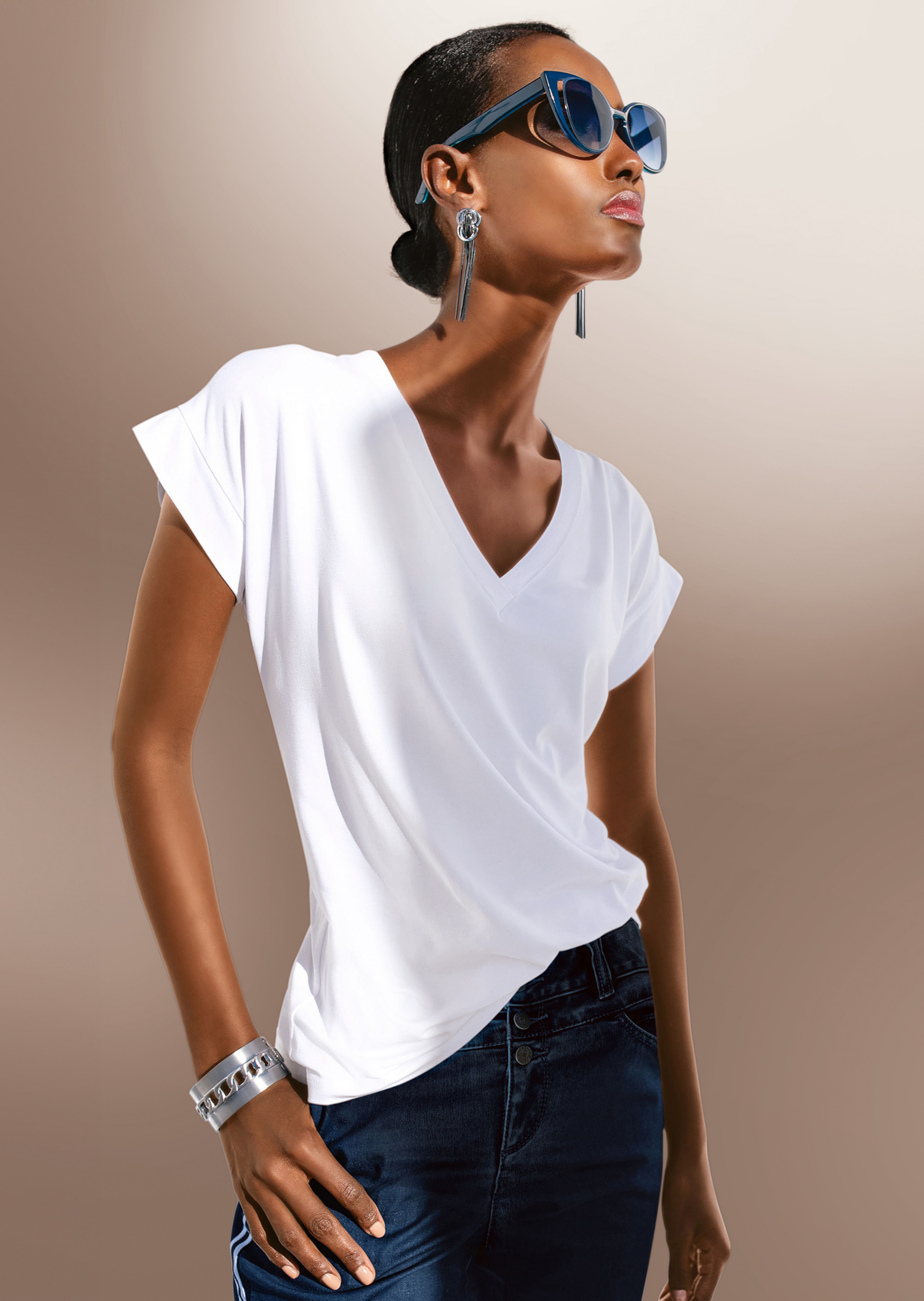 Casual V-neck top