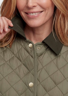 Leichte Steppjacke mit Kontrastkragen thumbnail 5