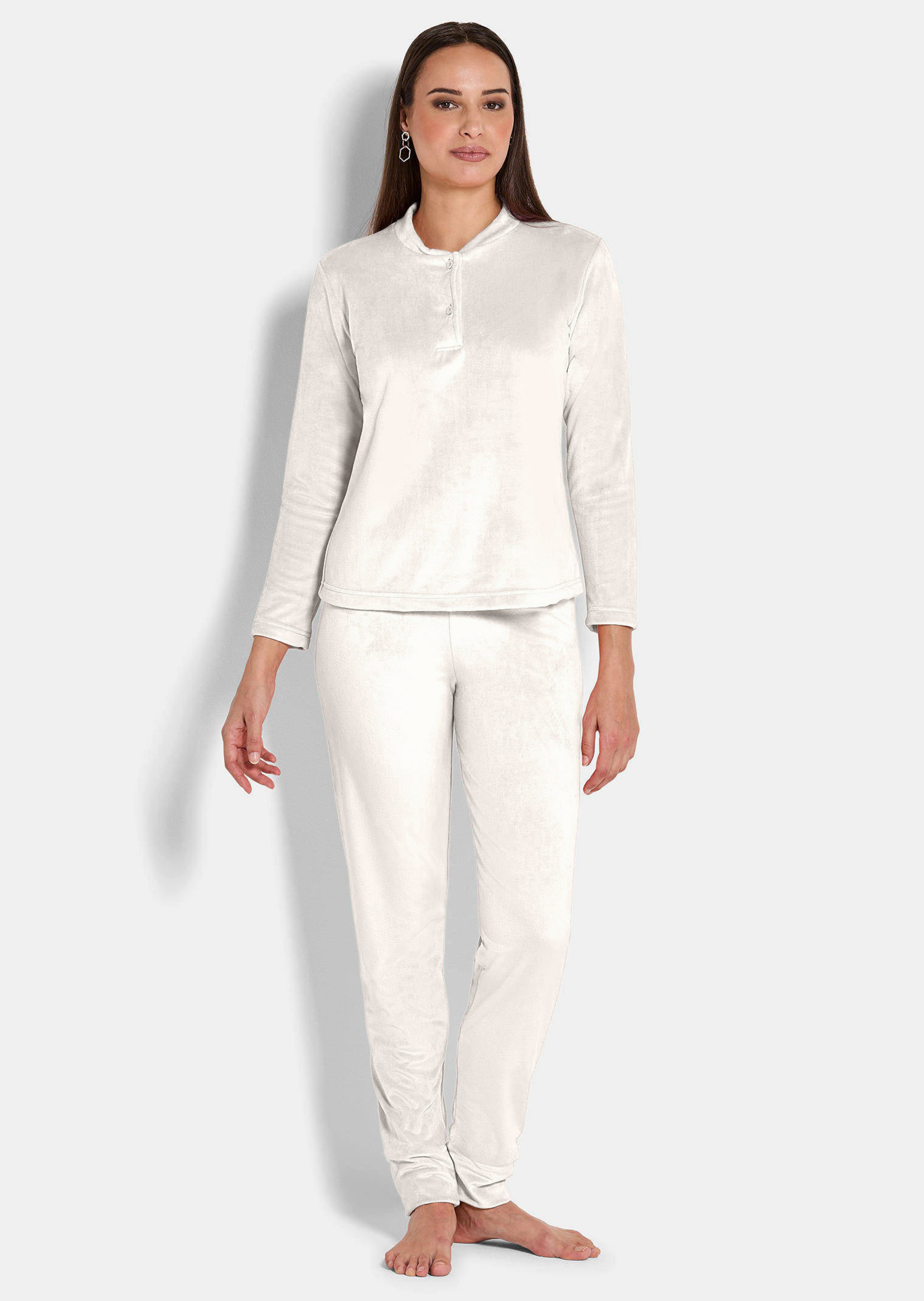 Hausanzug aus weichem Fleece