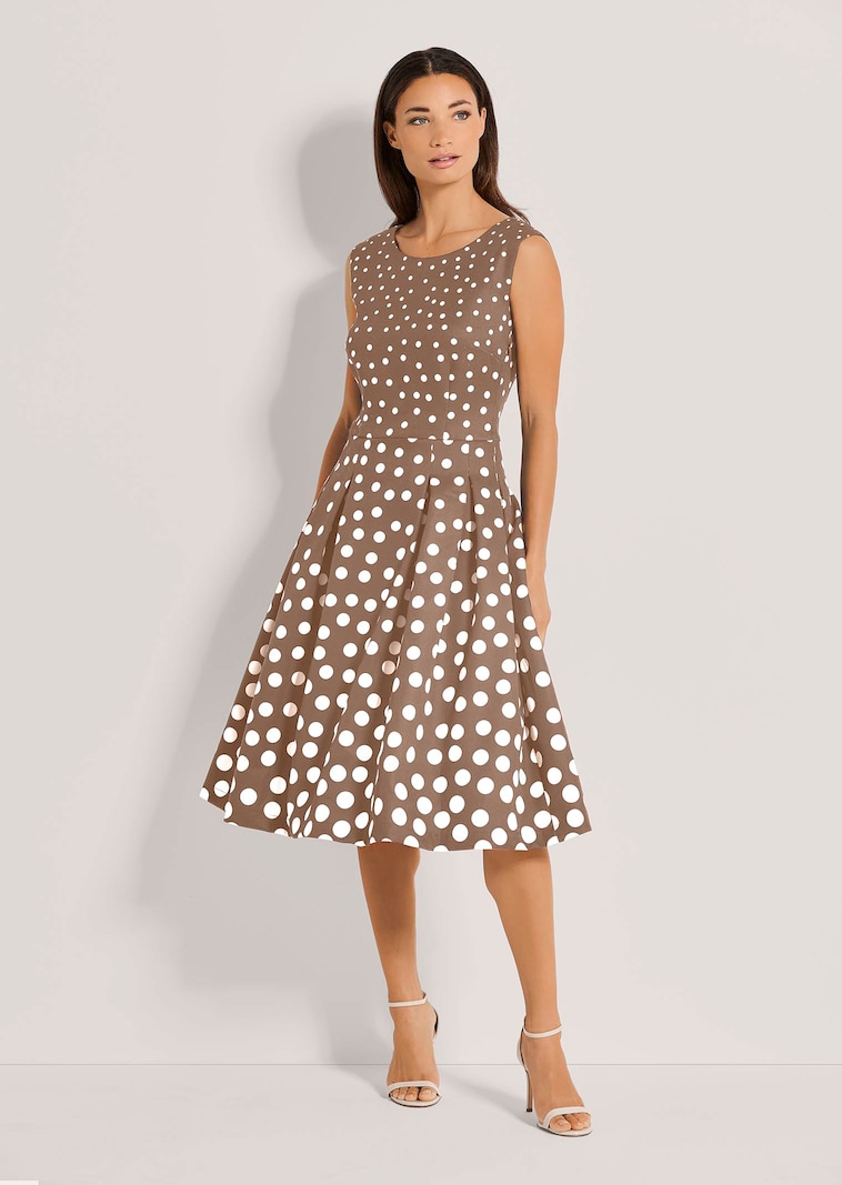 Robe à pois